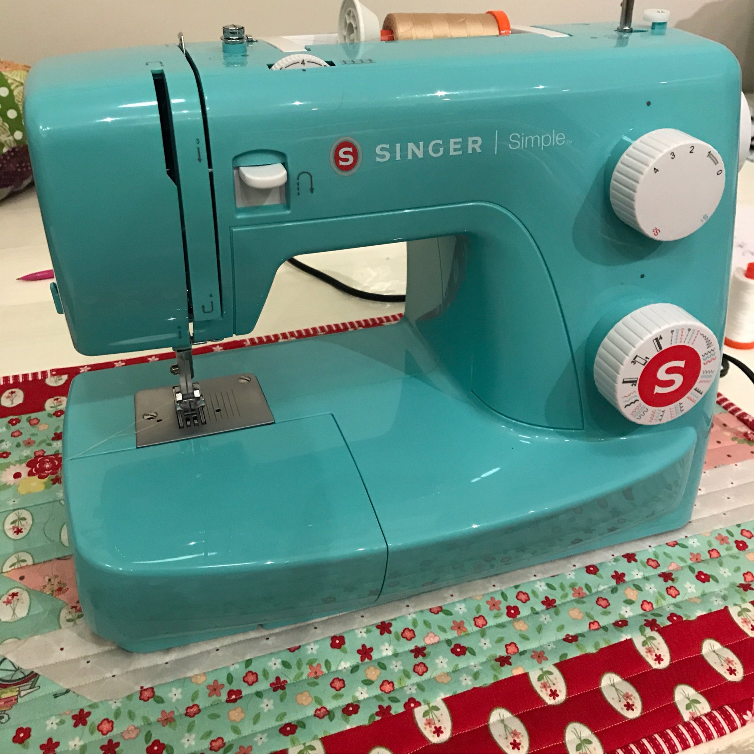 Sewing Machine 101 - Adults